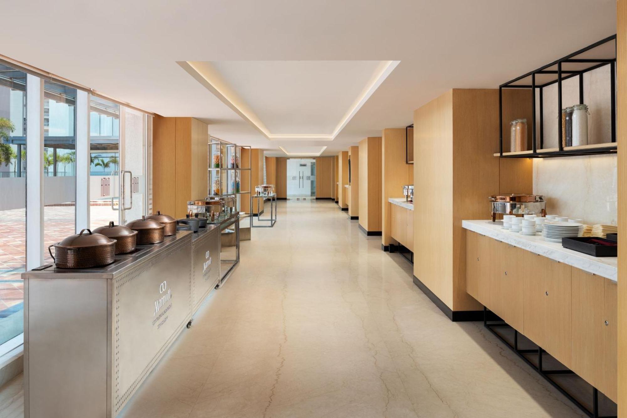Marriott Executive Apartments Hajdarábád Exteriér fotografie
